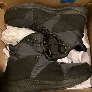 Columbia Outdry hiking boot